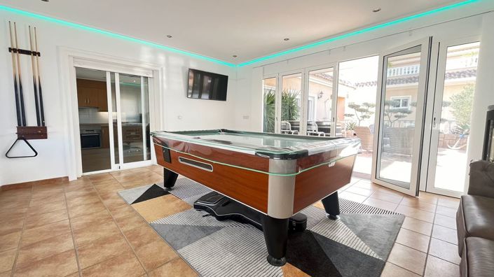 Image No.3-3 Bed Apartment for sale