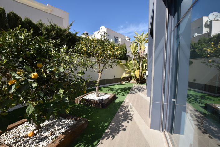 Image No.22-5 Bed Villa for sale