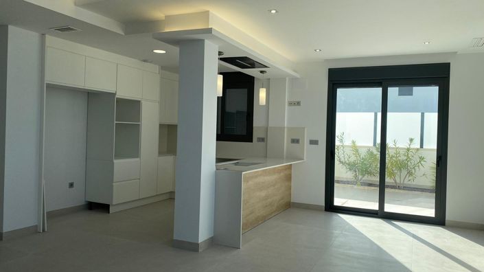 Image No.10-3 Bed Villa for sale