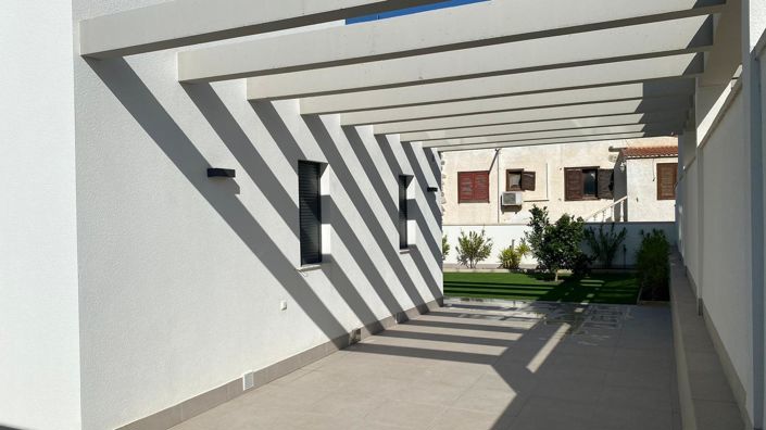 Image No.17-3 Bed Villa for sale