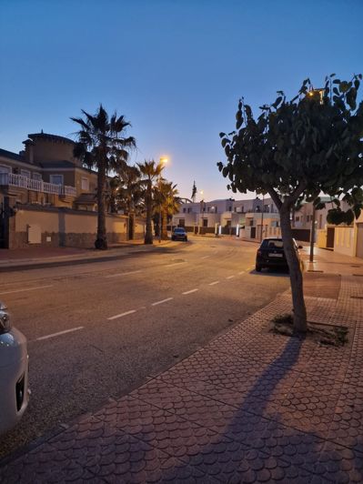 Image No.27-3 Bed Apartment for sale