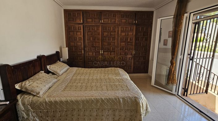 Image No.39-5 Bed Villa for sale