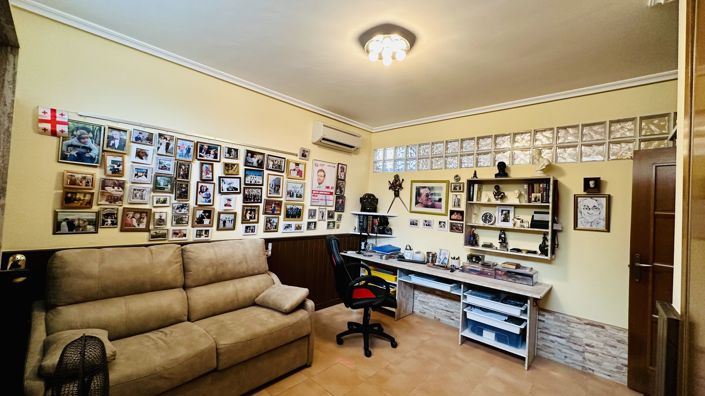 Image No.26-4 Bed Villa for sale