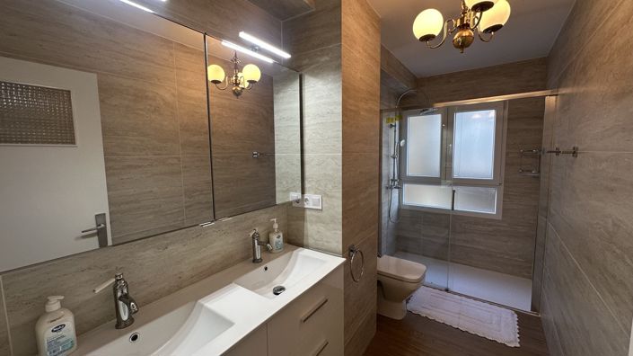 Image No.21-3 Bed Apartment for sale