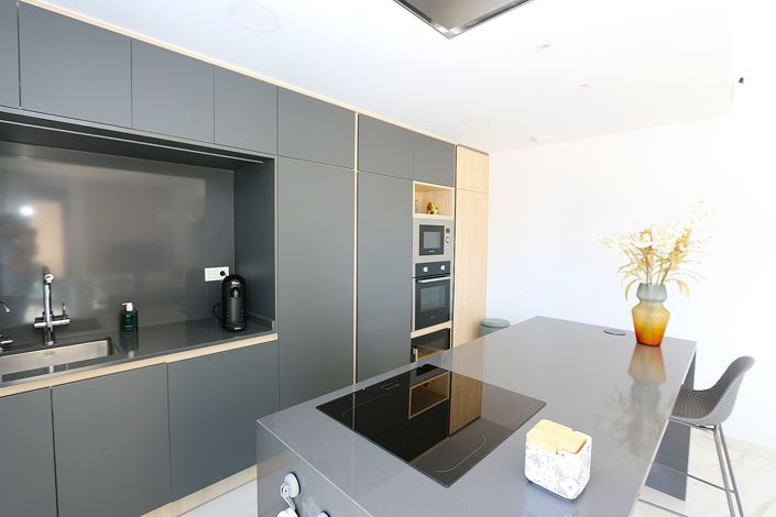 Image No.26-3 Bed Apartment for sale