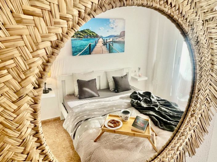 Image No.10-2 Bed Apartment for sale