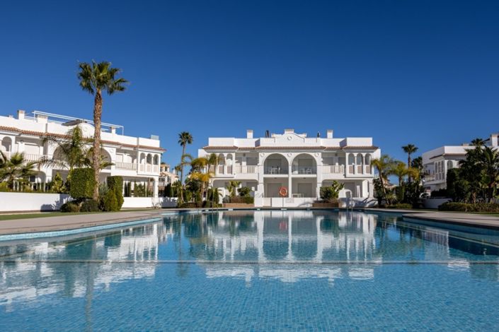 Image No.45-2 Bed Apartment for sale