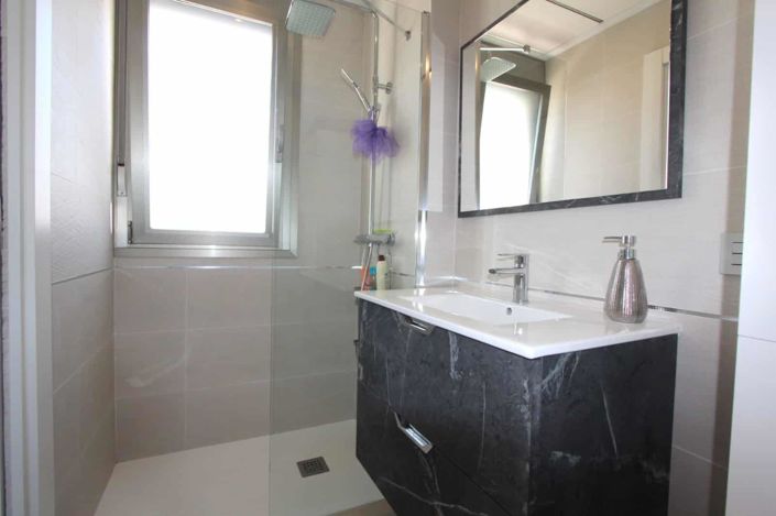 Image No.22-3 Bed Villa for sale