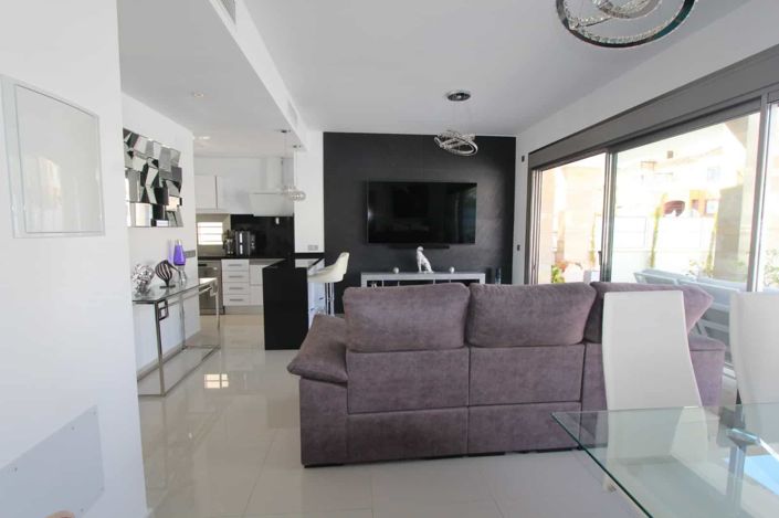 Image No.7-3 Bed Villa for sale