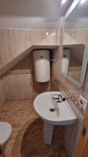 Image No.17-3 Bed Property for sale