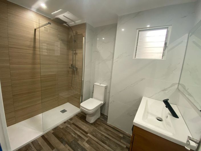 Image No.26-2 Bed Apartment for sale