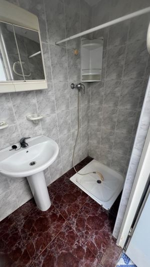 Image No.13-4 Bed Property for sale