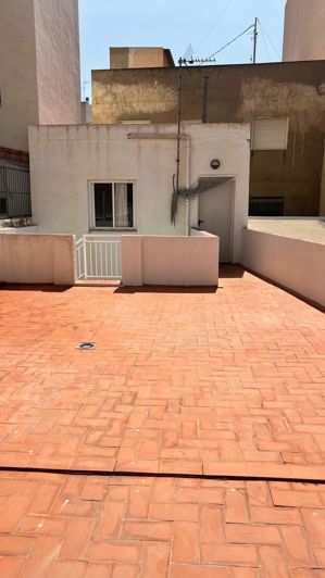 Image No.18-4 Bed Property for sale