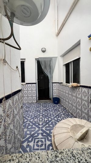 Image No.7-4 Bed Property for sale