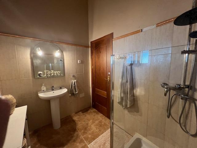 Image No.15-3 Bed Villa for sale