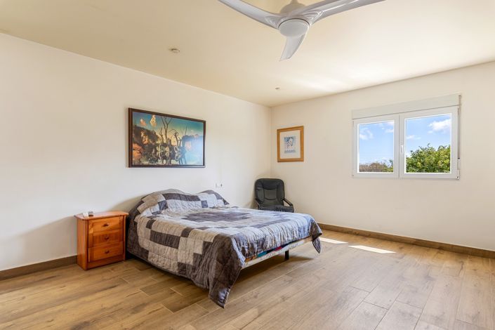 Image No.19-6 Bed Villa for sale