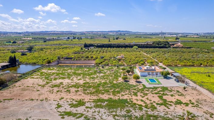 Image No.24-6 Bed Villa for sale