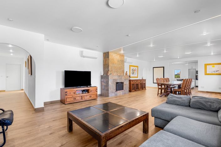 Image No.7-6 Bed Villa for sale