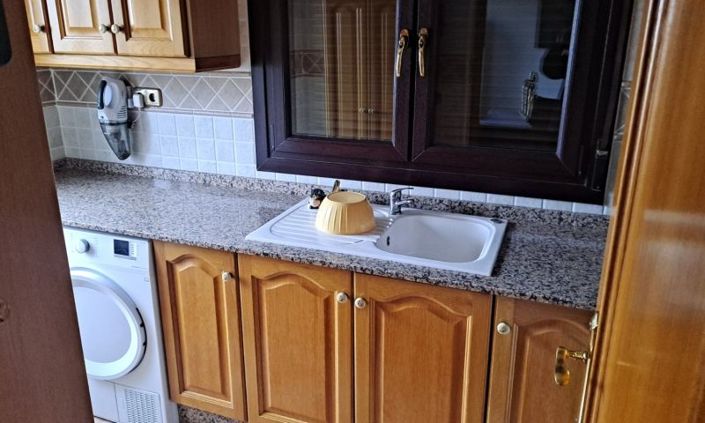 Image No.18-3 Bed Villa for sale