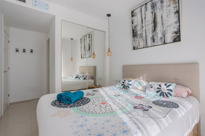 Image No.15-2 Bed Apartment for sale