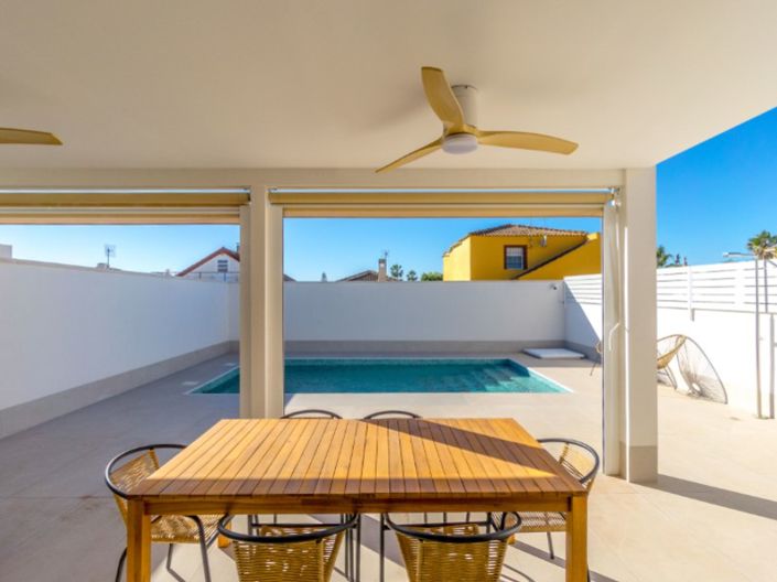 Image No.21-3 Bed Villa for sale