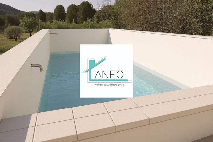 Image No.1-5 Bed Villa for sale