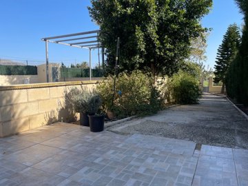 o1ine7asson241itqp9i1i1015bq2b