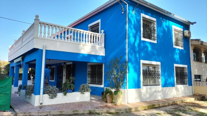 Image No.1-4 Bed Villa for sale