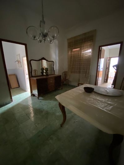 Image No.6-3 Bed Property for sale