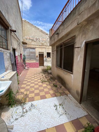 Image No.7-3 Bed Property for sale