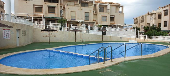 Image No.4-5 Bed Property for sale