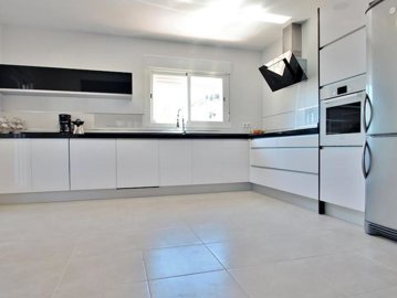 property233148953