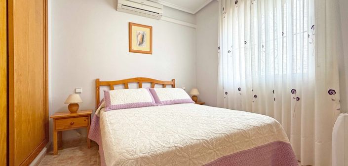 Image No.6-2 Bed Property for sale