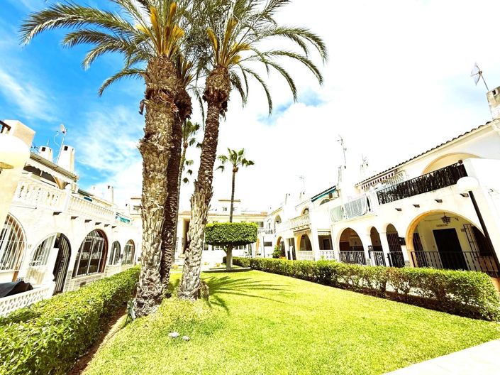 Image No.3-2 Bed Property for sale