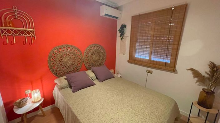 Image No.15-3 Bed Property for sale