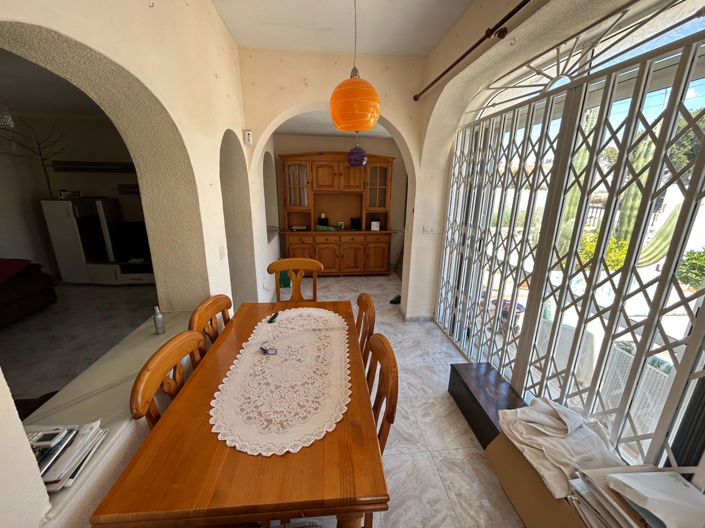 Image No.21-2 Bed Property for sale