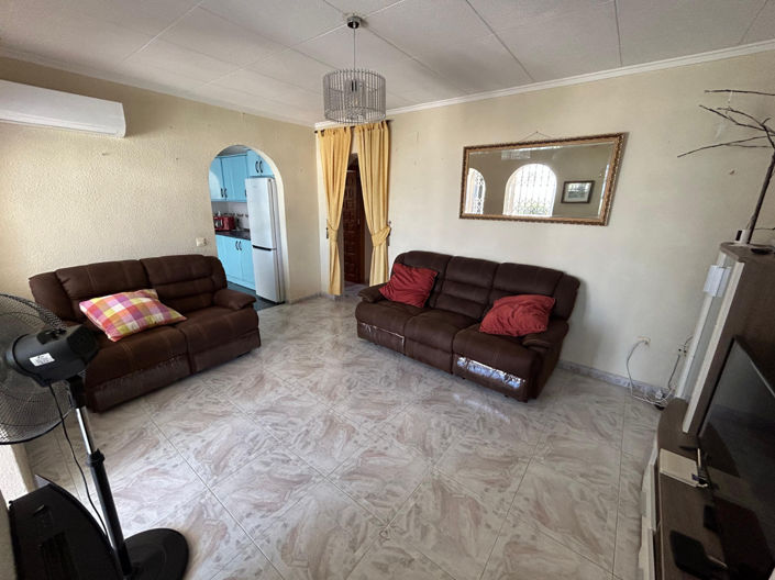 Image No.23-2 Bed Property for sale