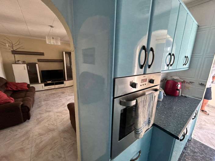 Image No.35-2 Bed Property for sale