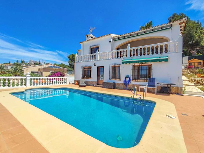 Image No.1-4 Bed Villa for sale