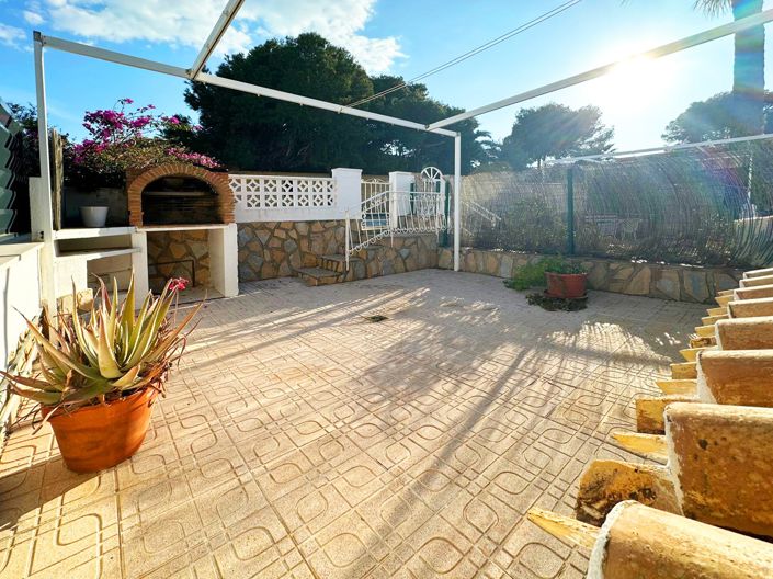 Image No.1-3 Bed Townhouse for sale