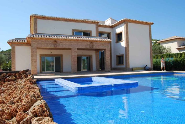 Image No.1-3 Bed Villa for sale