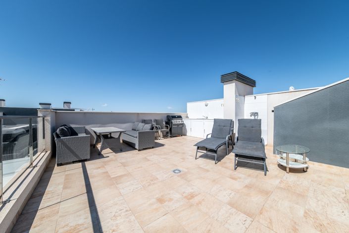 Image No.9-3 Bed Apartment for sale