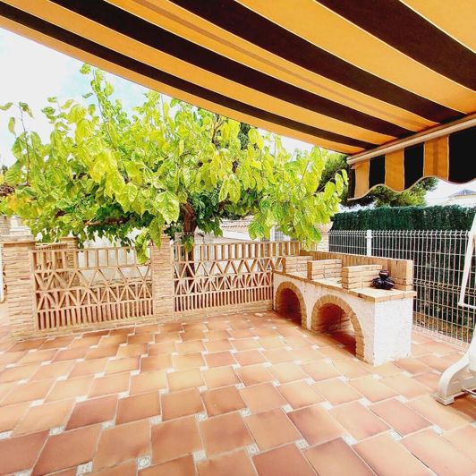 Image No.17-7 Bed Villa for sale