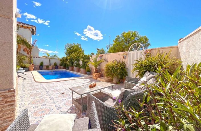 Image No.18-4 Bed Villa for sale