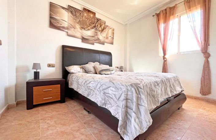 Image No.7-4 Bed Villa for sale