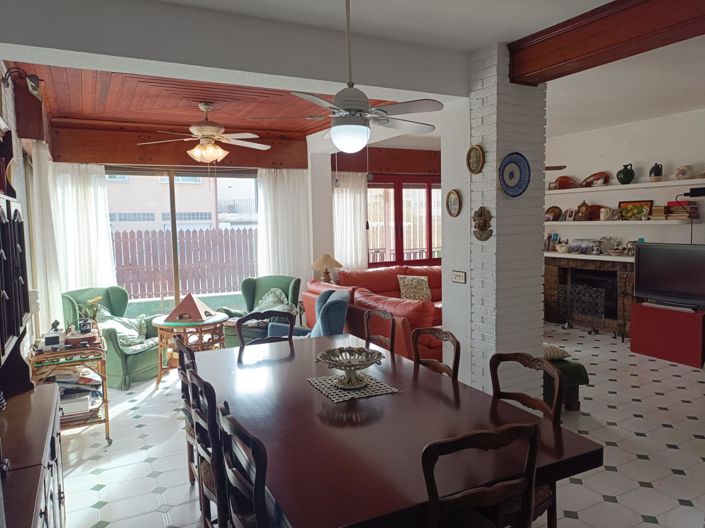 Image No.12-Villa de 4 chambres à vendre à Orihuela Costa