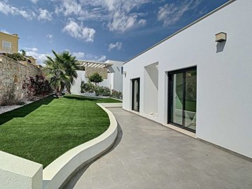 20240625165105000000villa-moderna-en-residenc