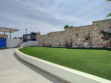 20240625165105000000villa-moderna-en-residenc