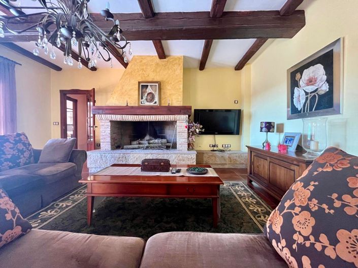 Image No.22-4 Bed Villa for sale