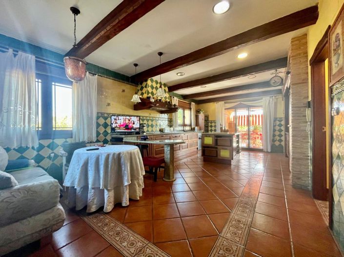 Image No.30-4 Bed Villa for sale